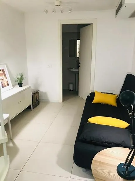 Pestalozzi Apartment Milán 0*,